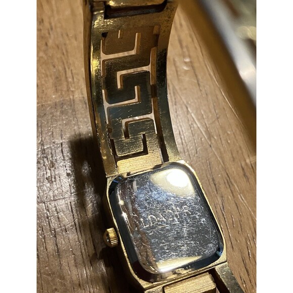 LDA DPR Watch Greek Key bracelet Hinge Clamp Gold Tone, New Battery, Works - Picture 2 of 6